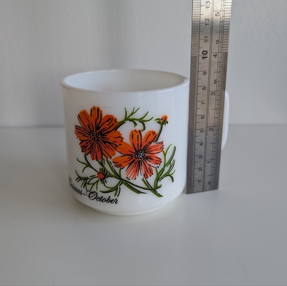 VTG Milk Glass October Coffee Mug or Tea Cup - Flower of the Month Cosmos - Picture 8 of 8